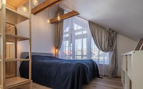 Nida Urbas Hill Apartments